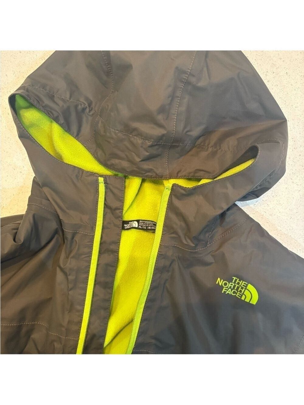 The North Face youth boys lined  Jacket - size 18/20